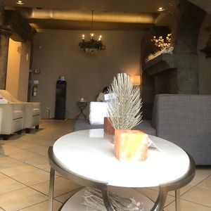 Meet your Posher, Maha